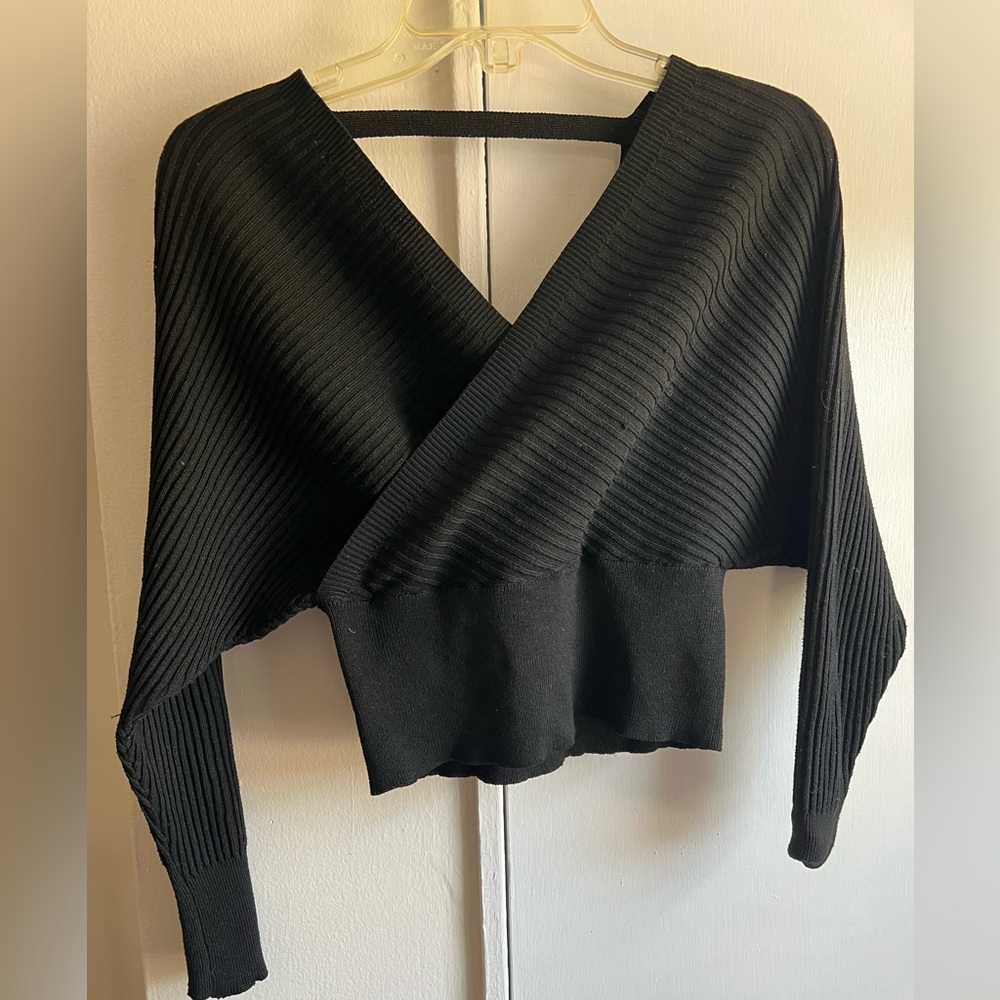 Chic Black V-Neck Sweater for Women